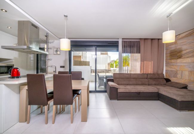 Apartamento en Cabo Roig - Niagara